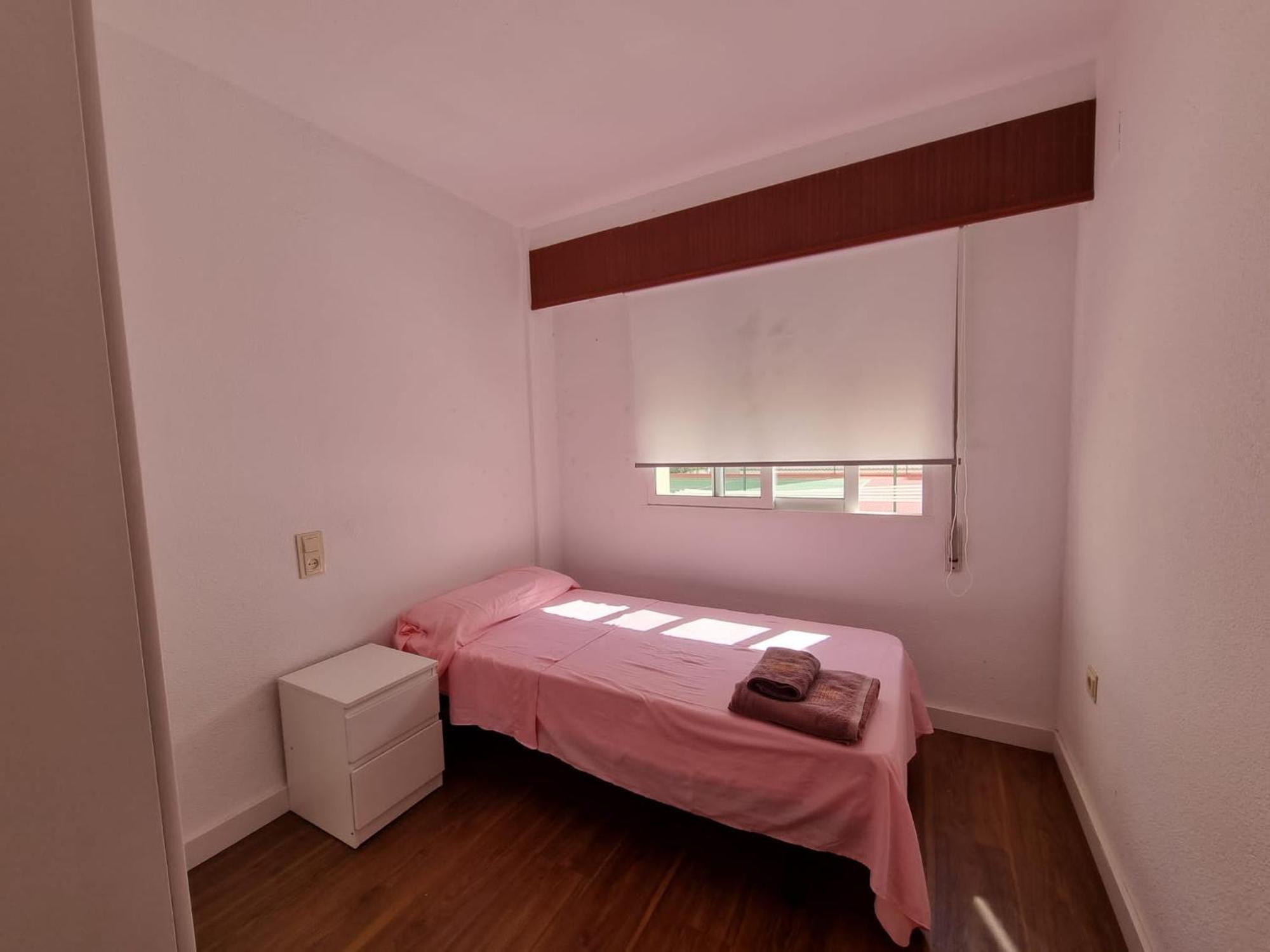 Apartamento En Alquiler Parque 8, Playa De Gandia Экстерьер фото